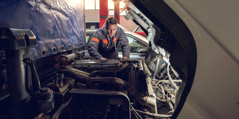 Commercial Truck Mechanic in Kenduskeag, Maine